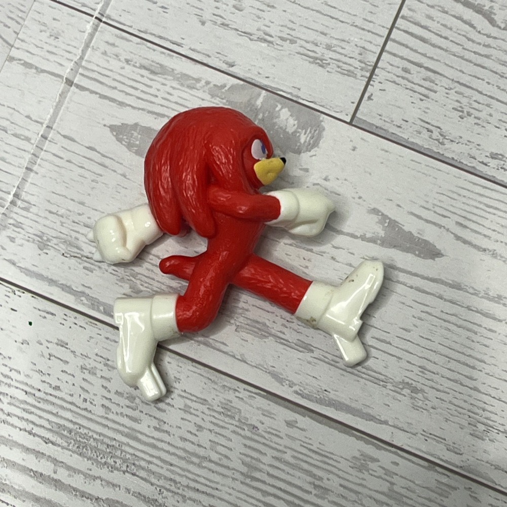 Sonic the Hedgehog Knuckles the Echidna Mini Running Action Figure Red Toy
